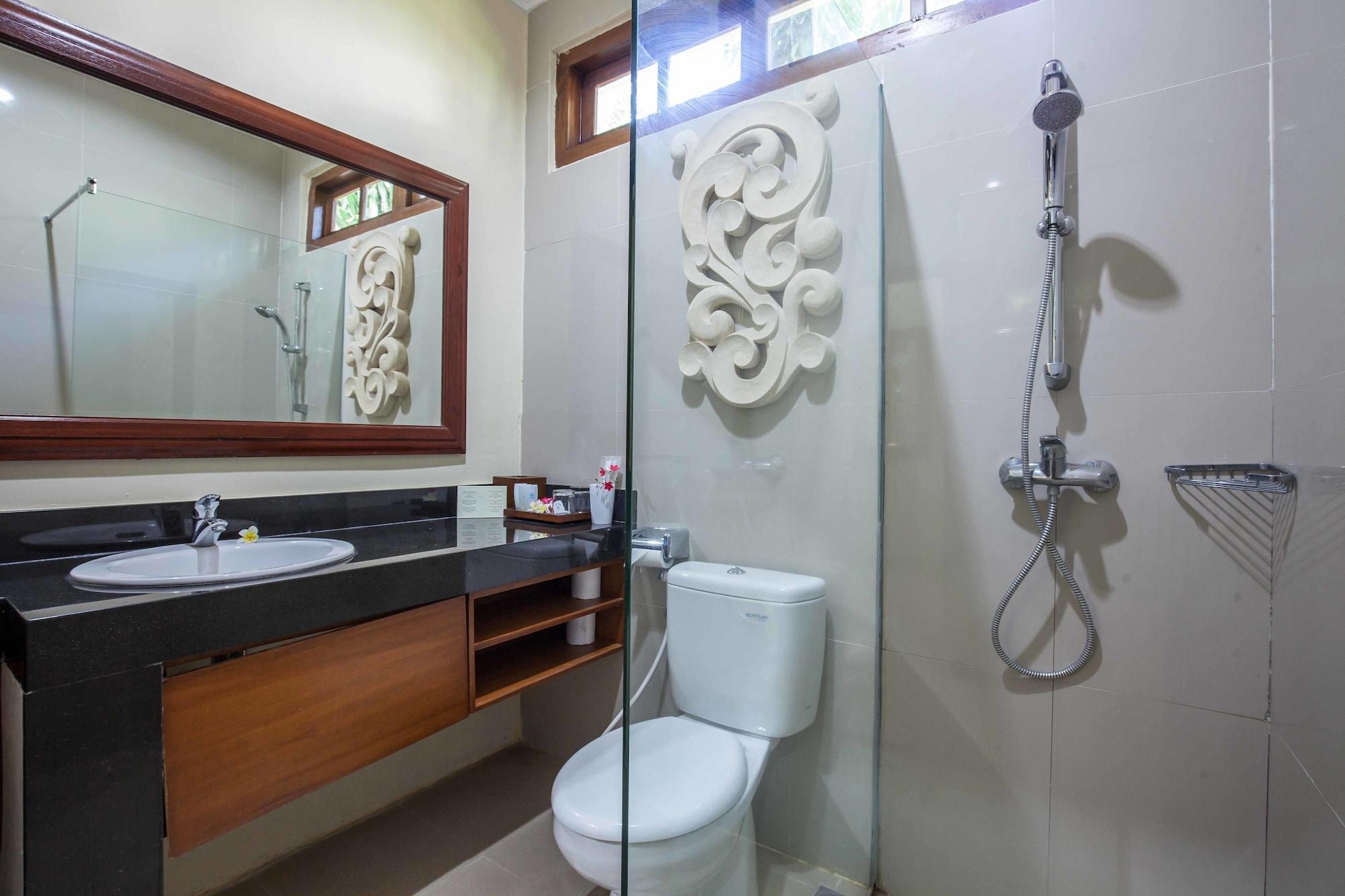Shanti Front Hotel Sanur